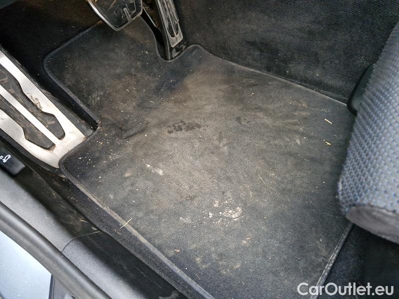  Bmw  Serie 5  Touring  (G31) (2017) 530i Touring xDrive AT 5d #26