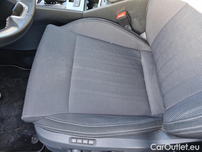  Skoda  Superb  (3V3)(2015) Supe.2.0TDI 147 Style Aut #10