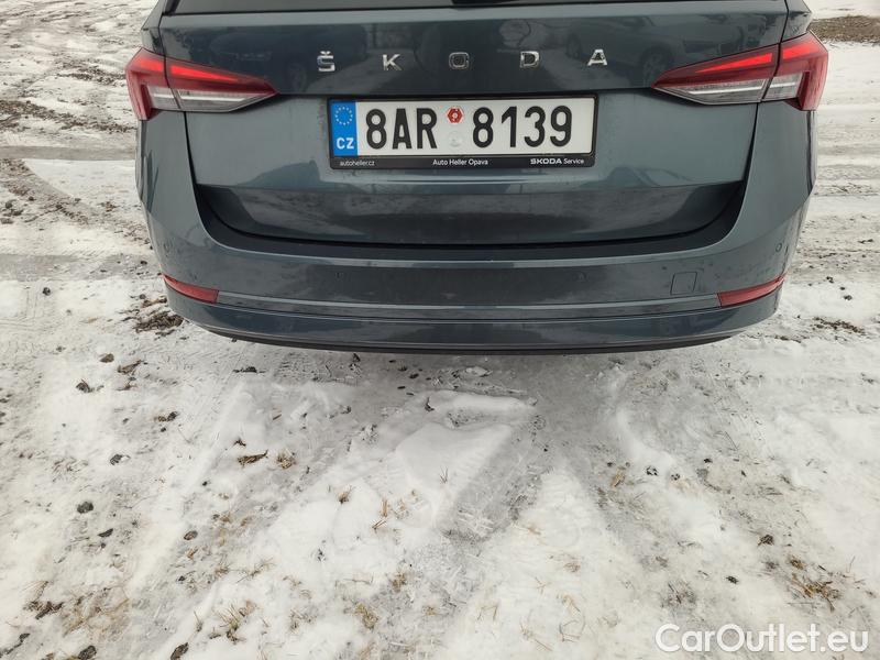  Skoda  Octavia  Combi (NX3)(2020) Oct.Combi 1.5TSI 110 Style #10