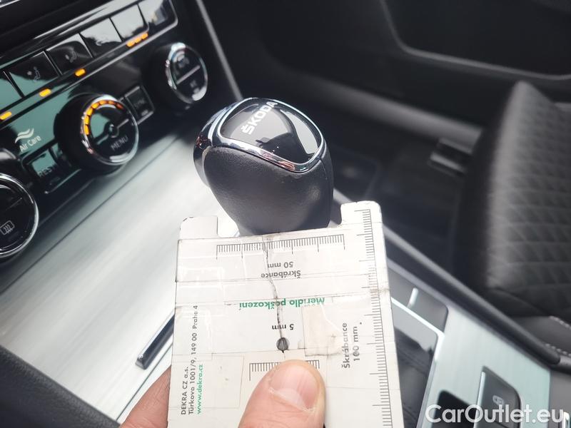  Skoda  Superb  Combi (3V5)(2015) Sup.C.FL2.0TDI 110 Ambition AT #5