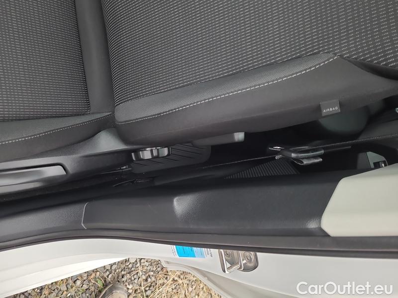  Skoda  Octavia  Combi (NX3)(2020) Oct.Co1.5TSI CNG 130 Ambit AT #5