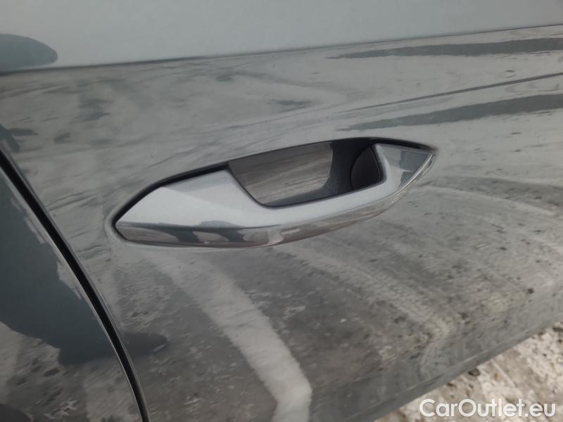  Skoda  Octavia  Combi (NX3)(2020) Oct.Combi 1.5TSI 110 Style #17