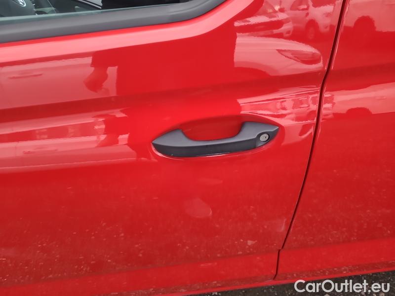  Volkswagen  Caddy  LCV (SA)(2015)  Maxi 2.0 TDI 90 4M 4d #23