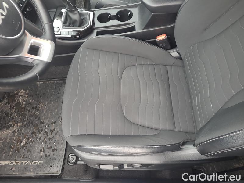  KIA  Sportage  (NQ5)(2022->) Sport.1.6TGDI 110 TOP 4x4 5d #6