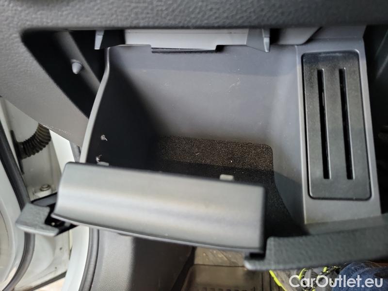  Skoda  Superb  (3V3)(2015) Supe.FL2.0TDI 110 Ambition #6