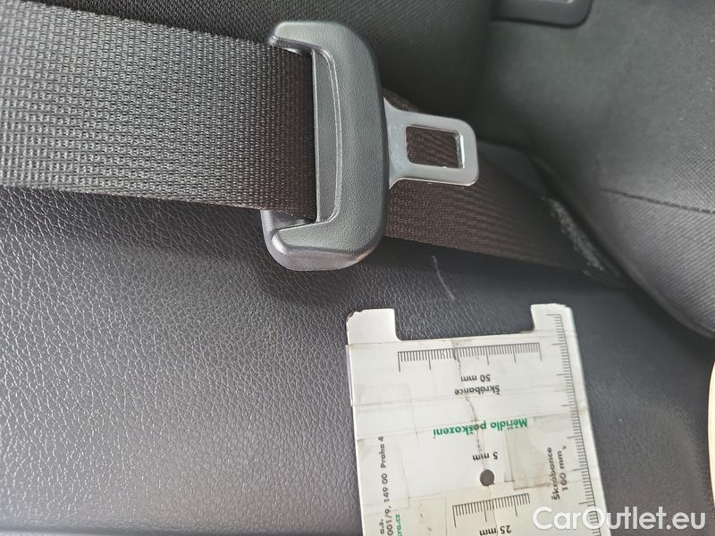  KIA  Cee'd Ceed  (CD) (2018->) Ceed SW 1.5 T-GDI 118 Spin 5d #19