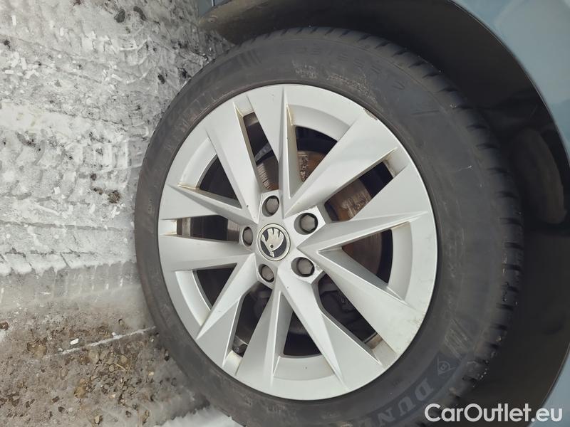  Skoda  Octavia  Combi (NX3)(2020) Oct.Combi 1.5TSI 110 Style #18