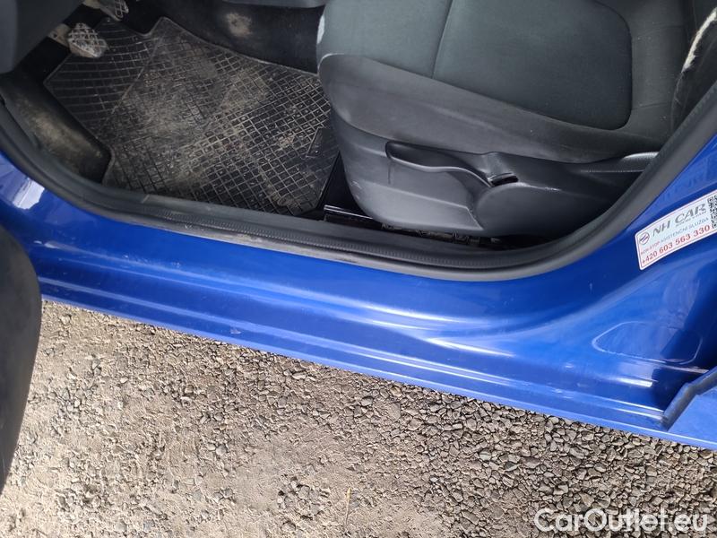  Skoda  Fabia  3 (2015)  1.0TSI 70 Active #4