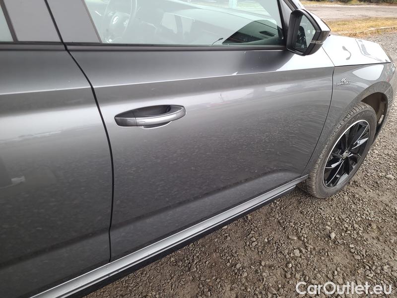  Skoda  KAMIQ -SUV (NW4) (2019)  1.5TSI 110 MonteCarlo AT #9