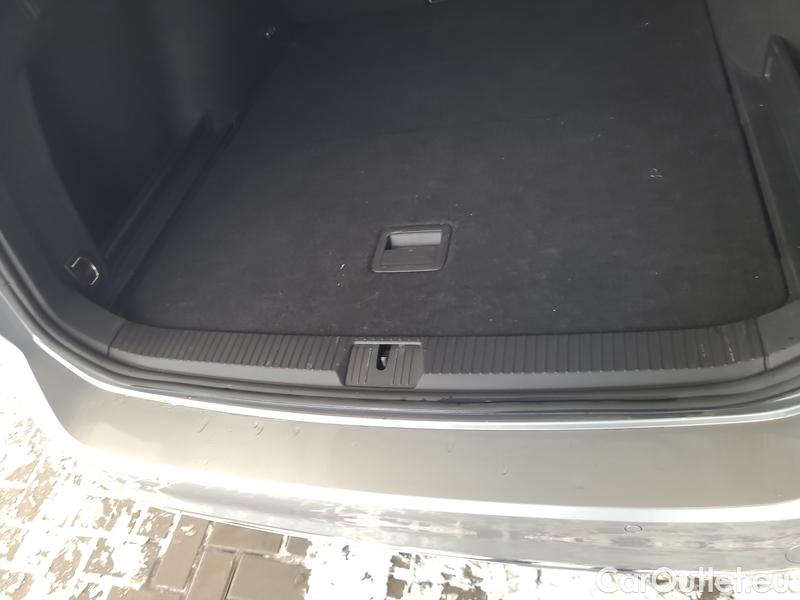  Volkswagen  Passat  7 (2014) Pas.Var.2.0TDI 110 Elegance AT #16