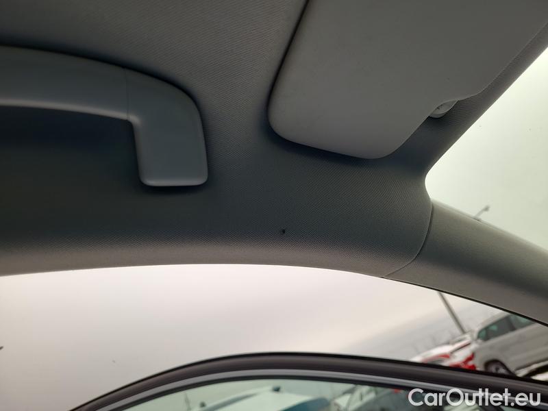  Volkswagen  Passat  7 (2014) Pas.Var.2.0TDI 110 Elegance AT #25