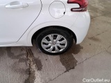  Peugeot  208 PEUGEOT  / 2015 / 5P / BERLINA MIX BLUEHDI 100CV #82