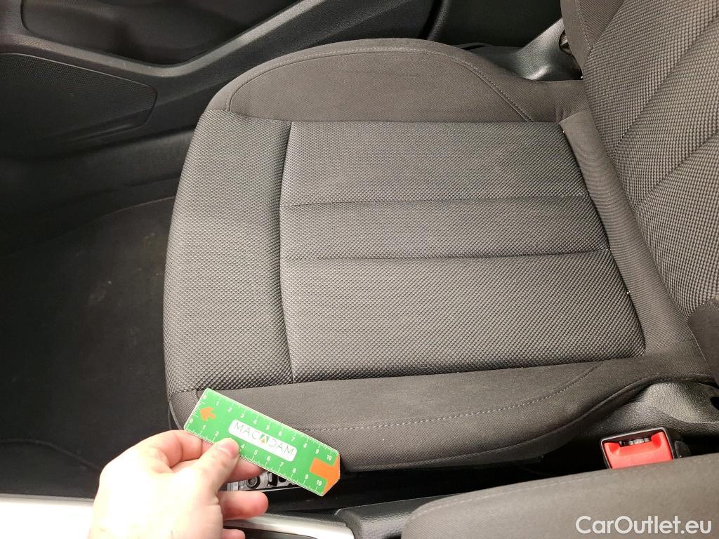  Audi  A4  Avant 35 TDI Business Line 2.0 TDI 165CV BVA7 E6d #32