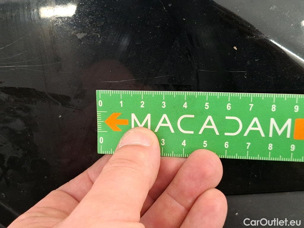  Citroen  C4  Berline Shine 1.2 PureTech 130CV BVM6 E6d #39