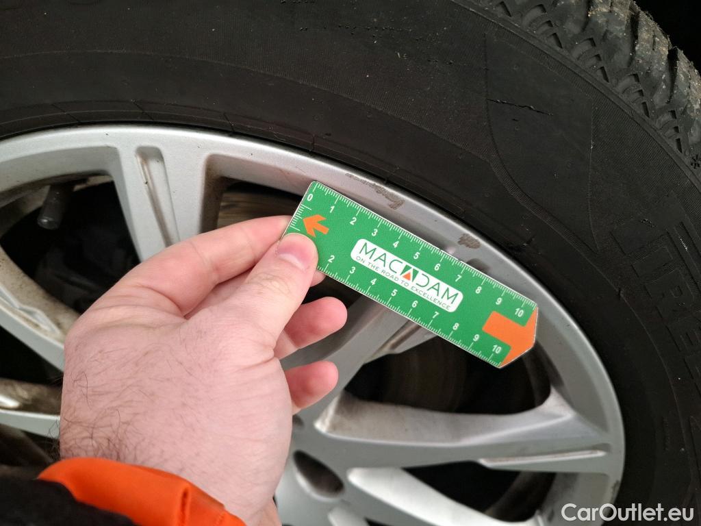  Audi  A4  Avant 35 TDI Business Line 2.0 TDI 165CV BVA7 E6d #39