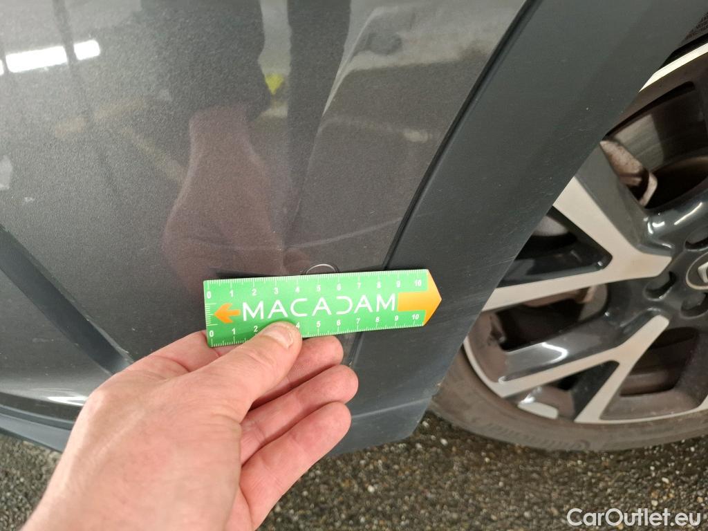  Citroen  C5 CITROEN  Aircross / 2018 / 5P / SUV Hybrid 225 ë-EAT8 Shine Pack #37