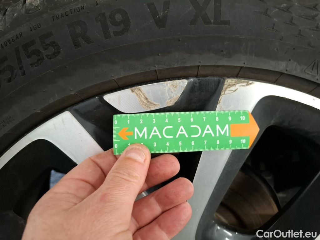  Citroen  C5 CITROEN  Aircross / 2018 / 5P / SUV Hybrid 225 ë-EAT8 Shine Pack #9