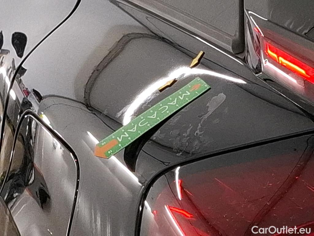  Citroen  C4  Berline Shine 1.2 PureTech 130CV BVM6 E6d #85