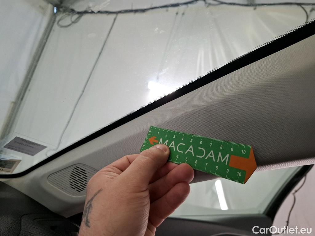  Citroen  C4  Berline Shine 1.2 PureTech 130CV BVM6 E6d #71