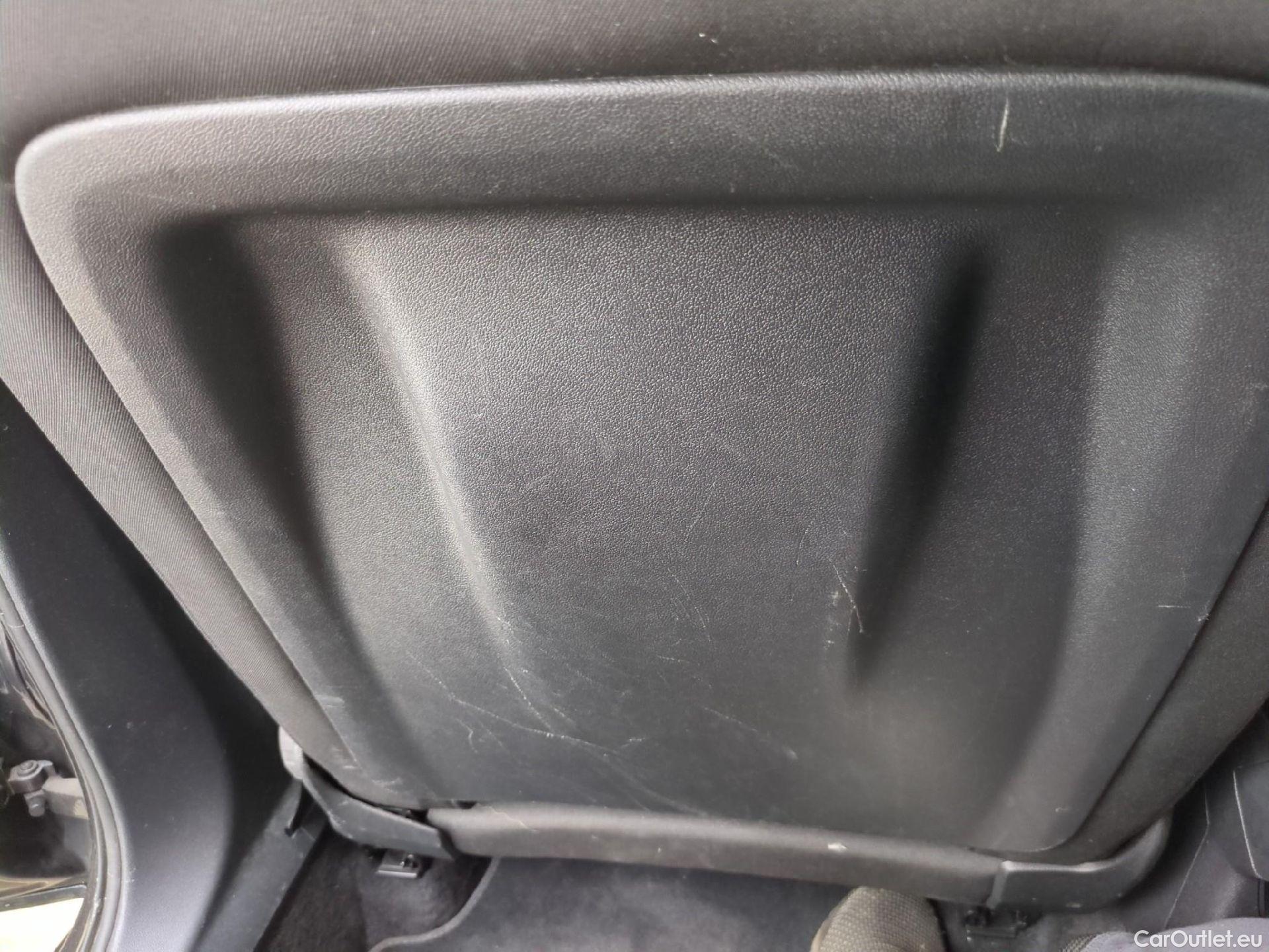  Audi  A3  Sportback 30 TDI Business Line 2.0 TDI 115CV BVA7 E6d #9