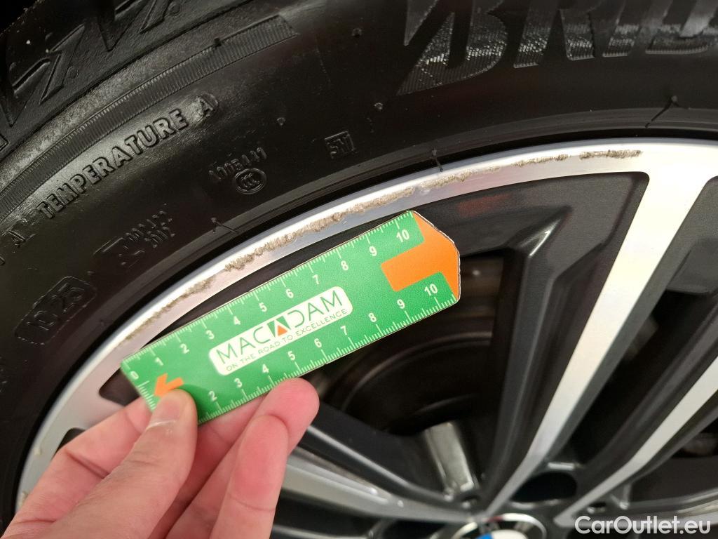  Bmw  Serie 1 BMW Série 1 / 2019 / 5P / Berline 116d DKG7 Business Design #5