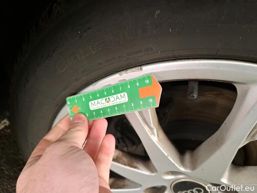  Audi  A4  Avant 35 TDI Business Line 2.0 TDI 165CV BVA7 E6d #38