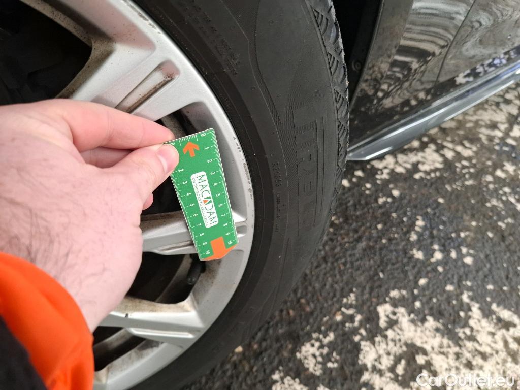  Audi  A4  Avant 35 TDI Business Line 2.0 TDI 165CV BVA7 E6d #20