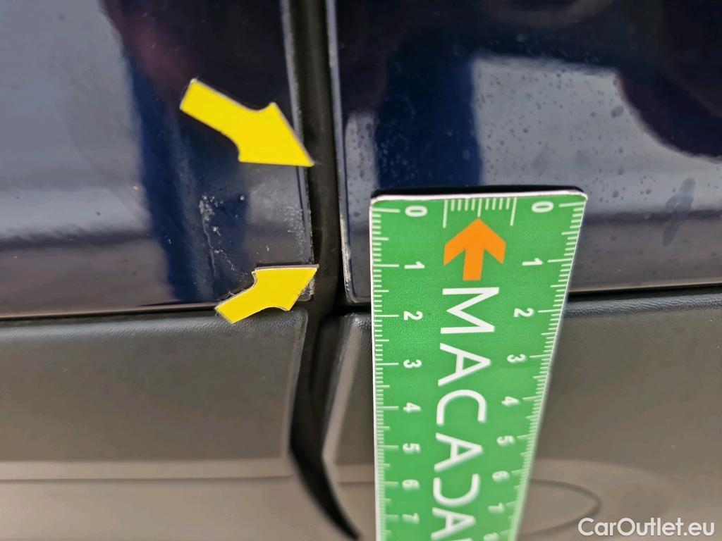  Citroen  C5 CITROEN  Aircross / 2022 / 5P / SUV Hybride rechargeable 225 e-EAT8 Feel #8