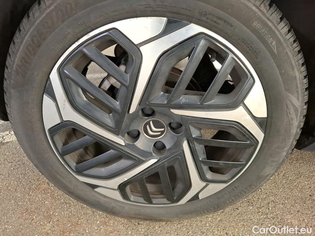  Citroen  C4  Berline Shine 1.2 PureTech 130CV BVM6 E6d #97