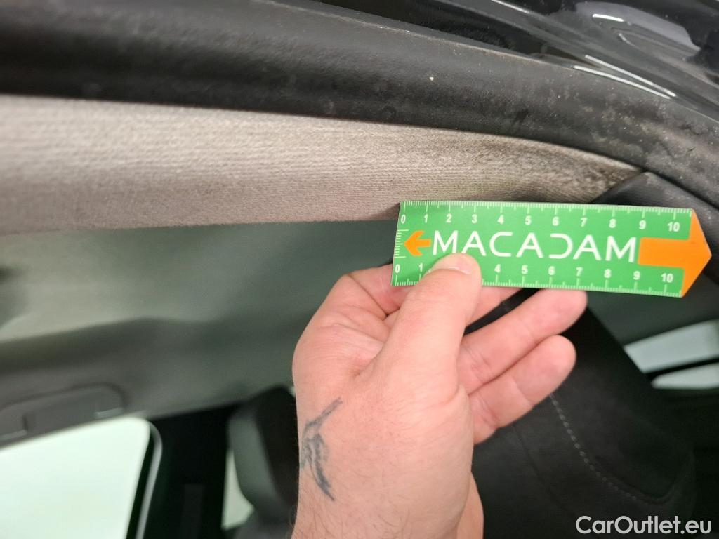  Citroen  C4  Berline Shine 1.2 PureTech 130CV BVM6 E6d #69