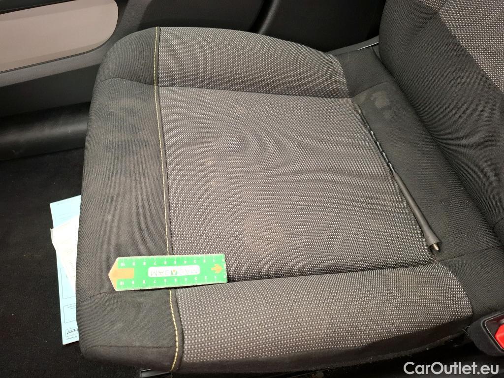  Citroen  C3 CITROEN  5p Berline BlueHDi 75 S&S BVM Feel Business #22