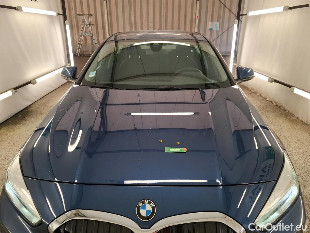  Bmw  Serie 1 BMW Série 1 / 2019 / 5P / Berline 116d DKG7 Business Design #1