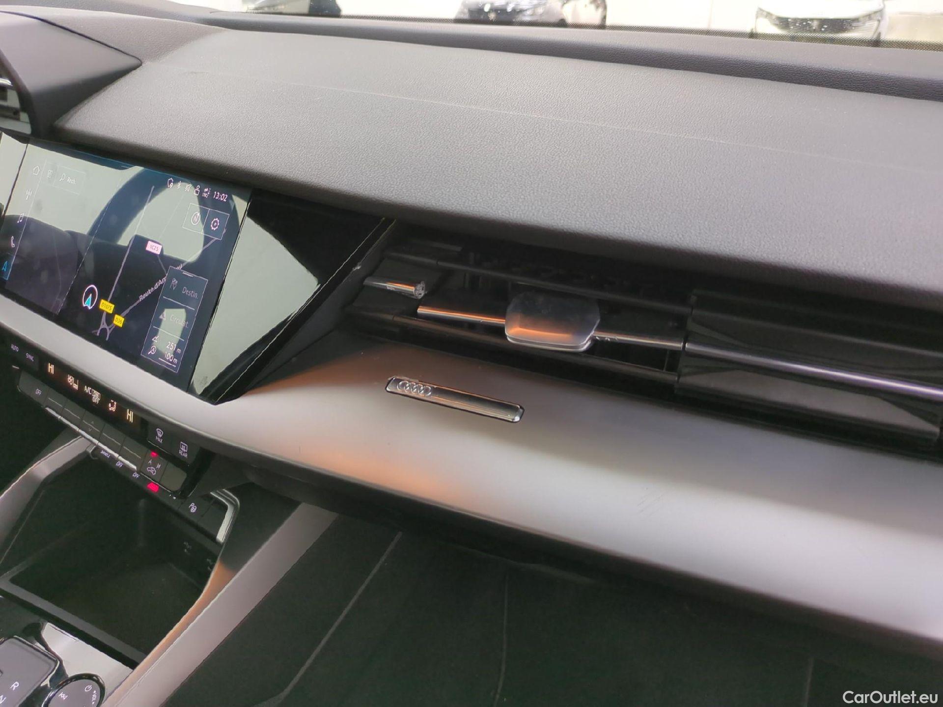  Audi  A3  Sportback 30 TDI Business Line 2.0 TDI 115CV BVA7 E6d #1