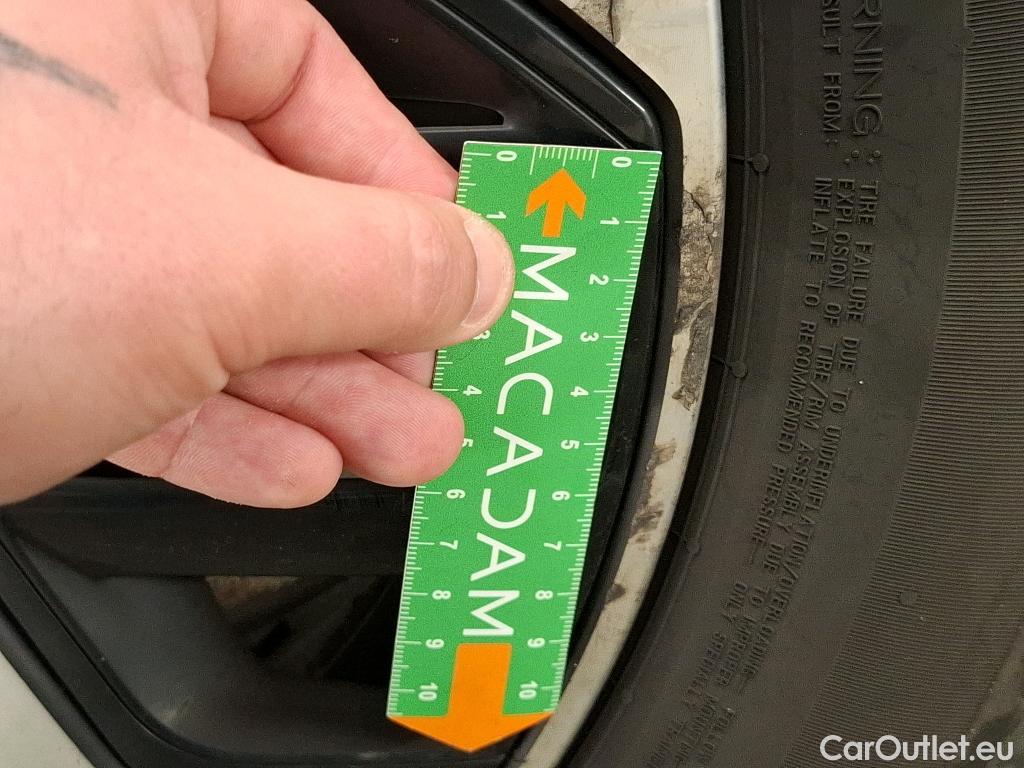  Citroen  C4  Berline Shine 1.2 PureTech 130CV BVM6 E6d #56