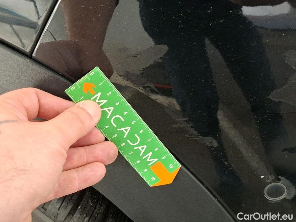  Citroen  C4  Berline Shine 1.2 PureTech 130CV BVM6 E6d #33