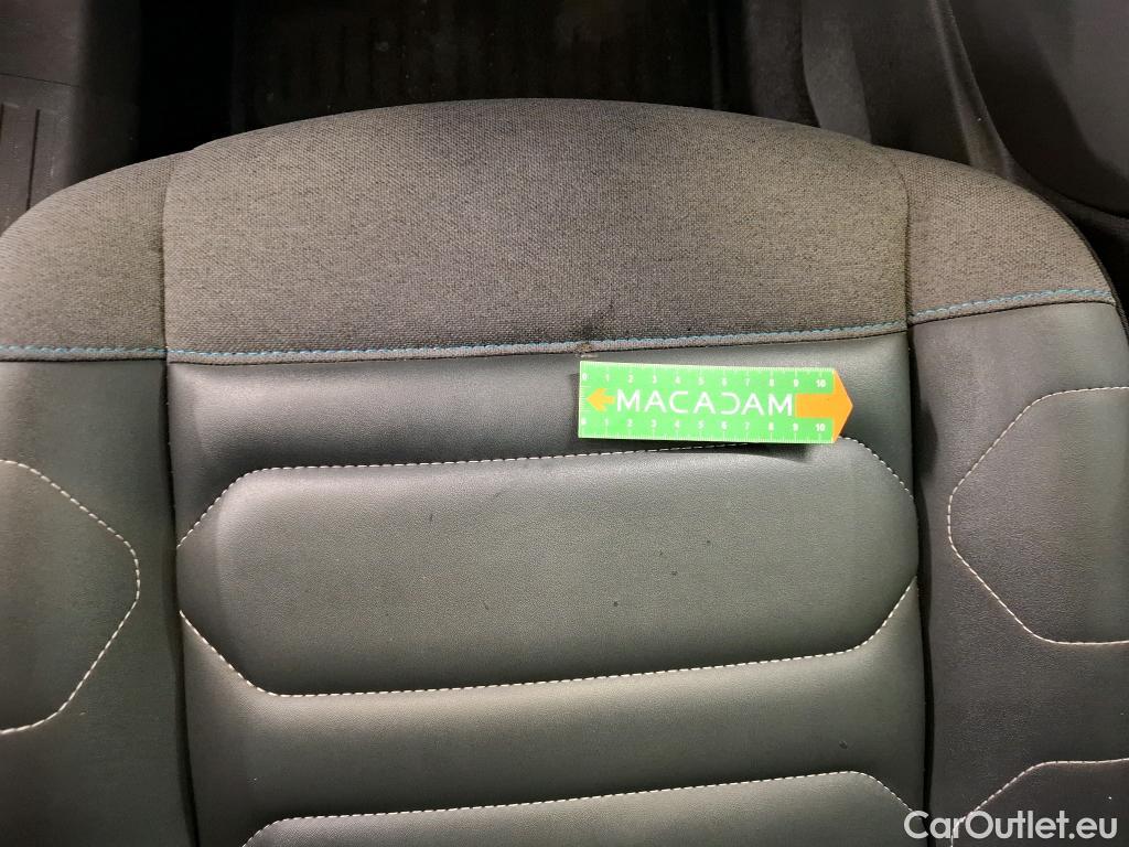  Citroen  C4  Berline Shine 1.2 PureTech 130CV BVM6 E6d #24