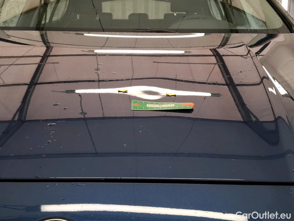  Bmw  Serie 1 BMW Série 1 / 2019 / 5P / Berline 116d DKG7 Business Design #2