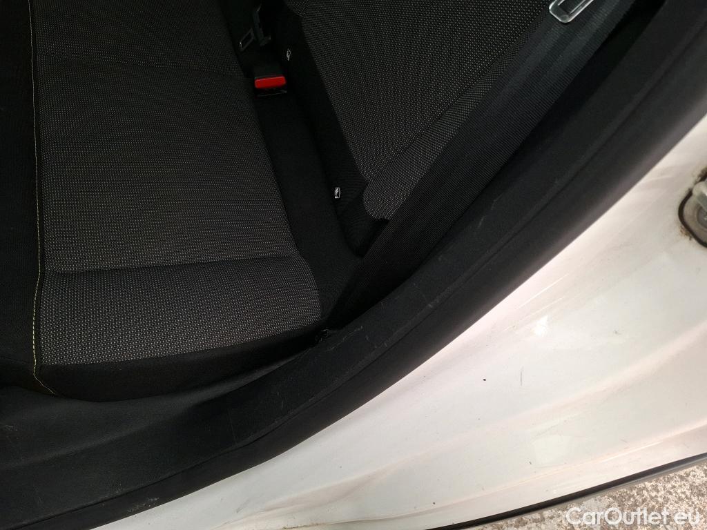  Citroen  C3 CITROEN  5p Berline BlueHDi 75 S&S BVM Feel Business #12