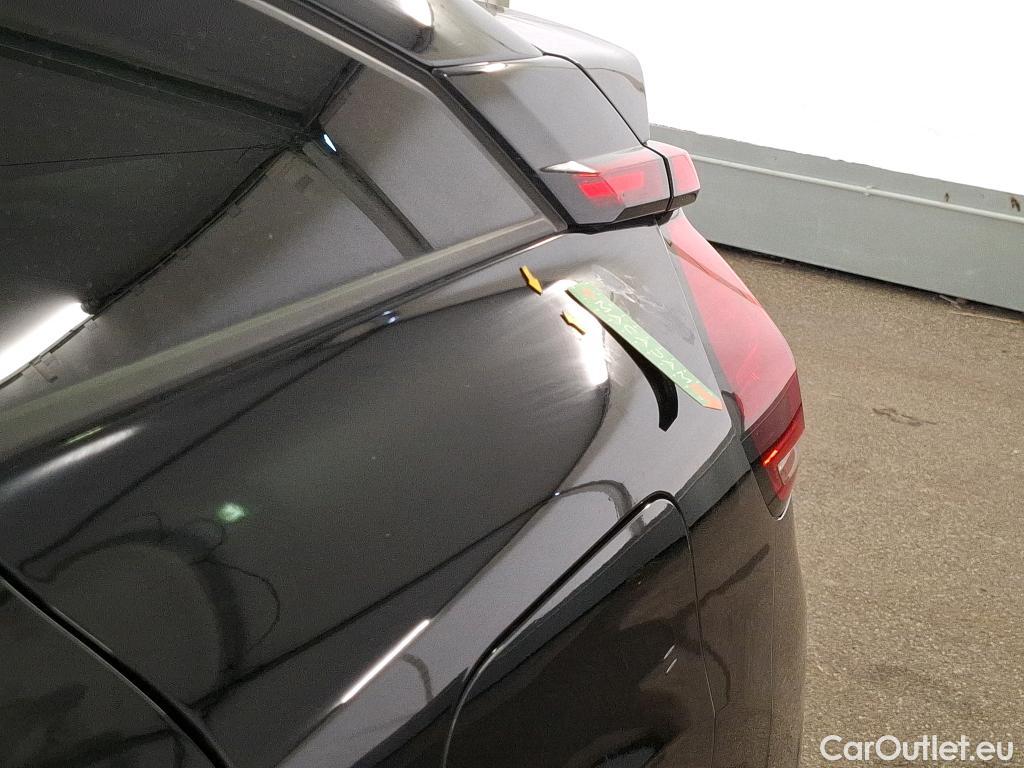  Citroen  C4  Berline Shine 1.2 PureTech 130CV BVM6 E6d #83