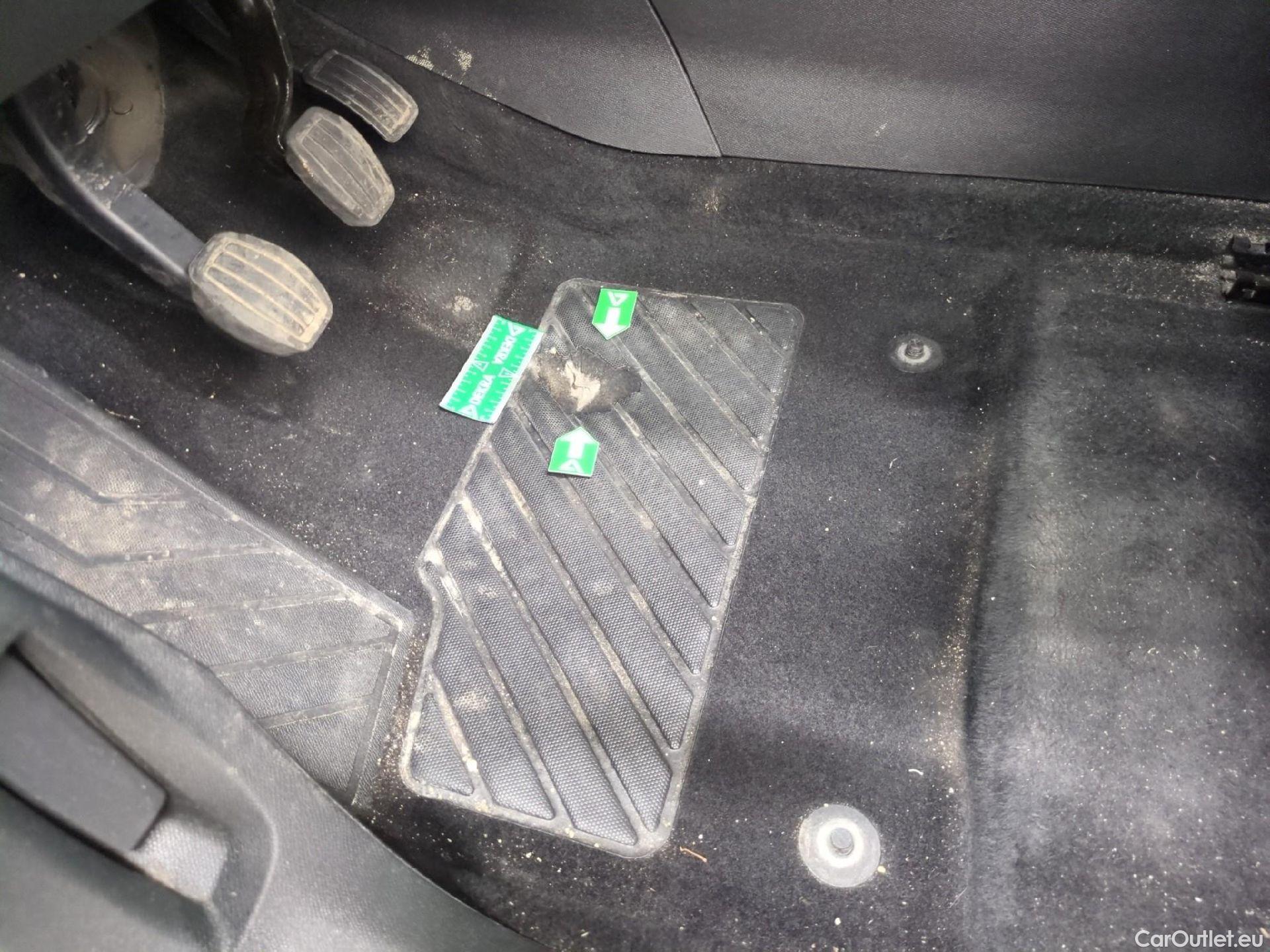  Citroen  C5  Aircross Business 1.2 PureTech 130CV BVM6 E6d #2