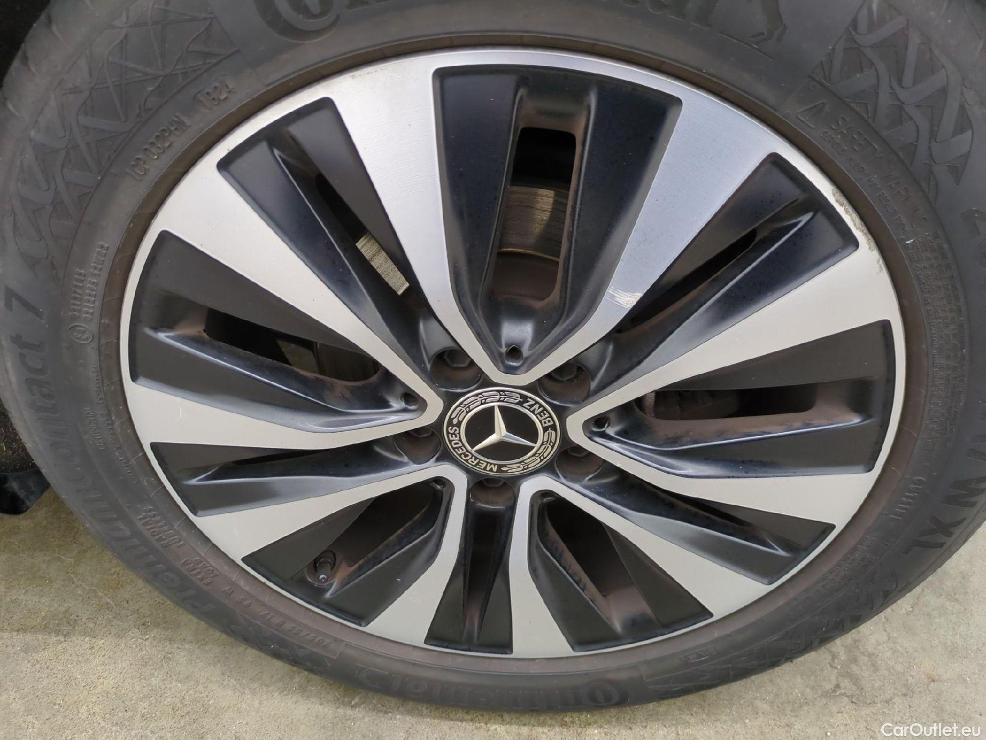  Mercedes  B-Klasse MERCEDES-BENZ Classe B / 2019 / 5P / monospace B 180 d Business Line Edition BA8 #11