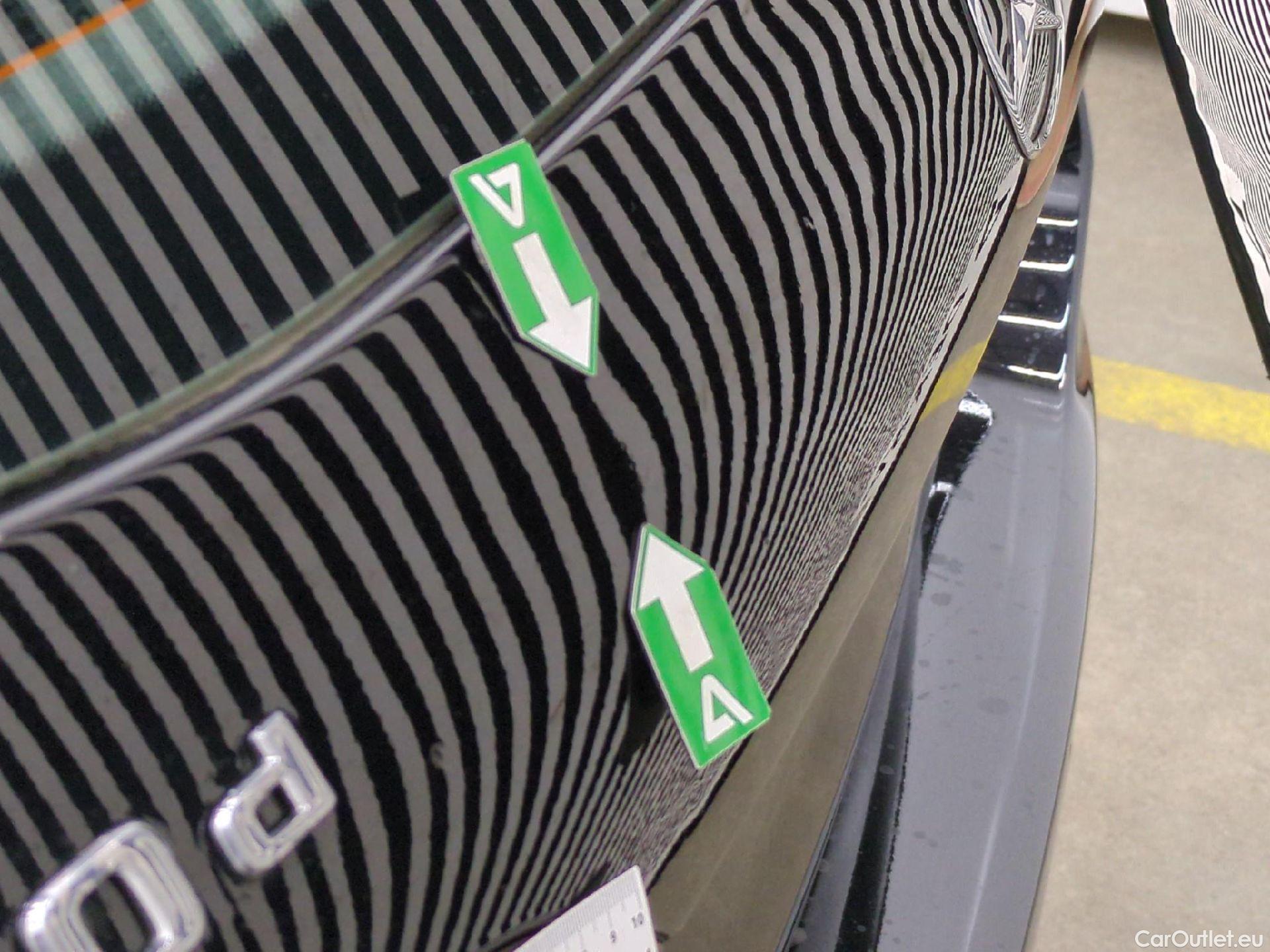  Mercedes  B-Klasse MERCEDES-BENZ Classe B / 2019 / 5P / monospace B 180 d Business Line Edition BA8 #22