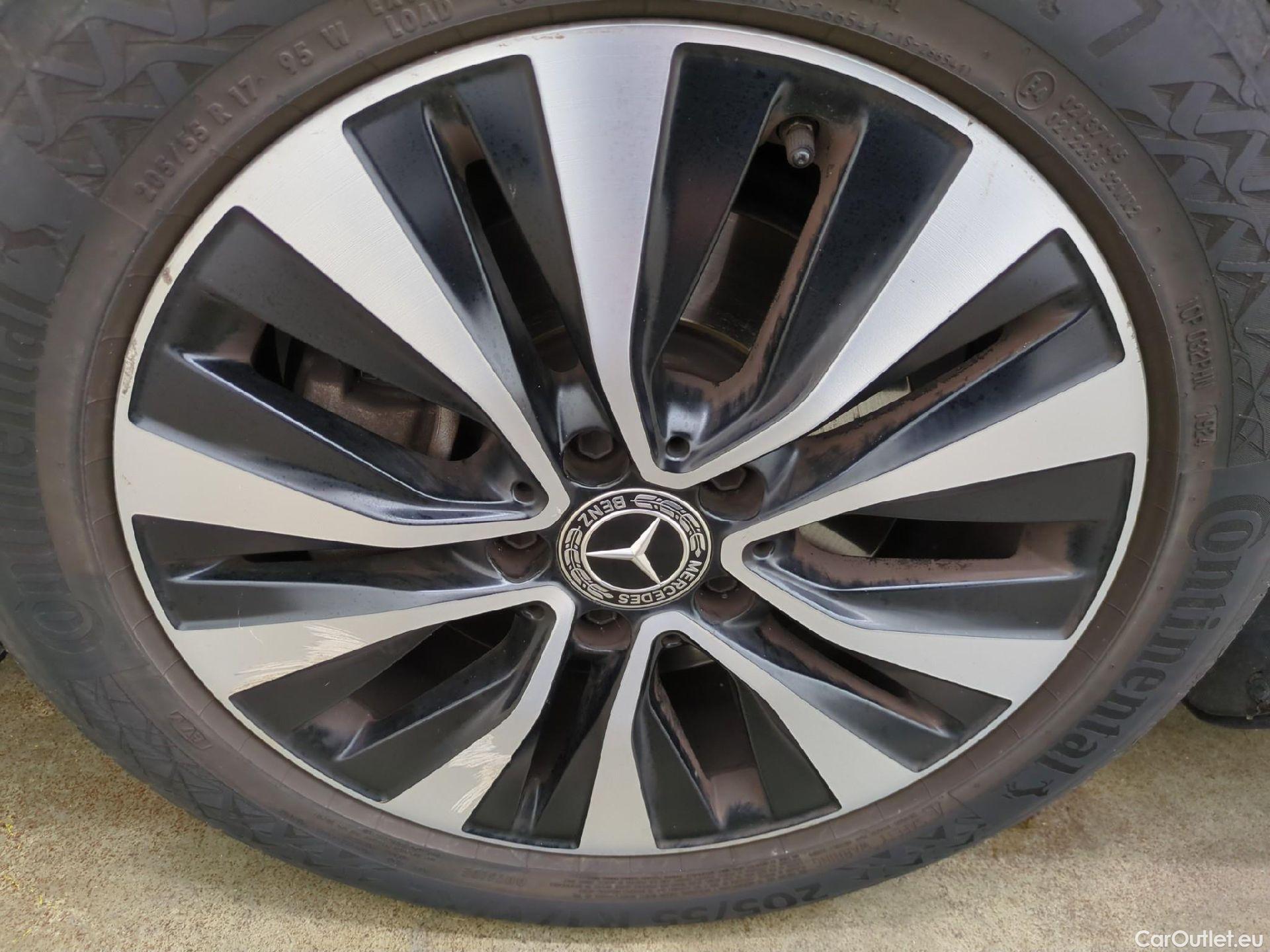  Mercedes  B-Klasse MERCEDES-BENZ Classe B / 2019 / 5P / monospace B 180 d Business Line Edition BA8 #7