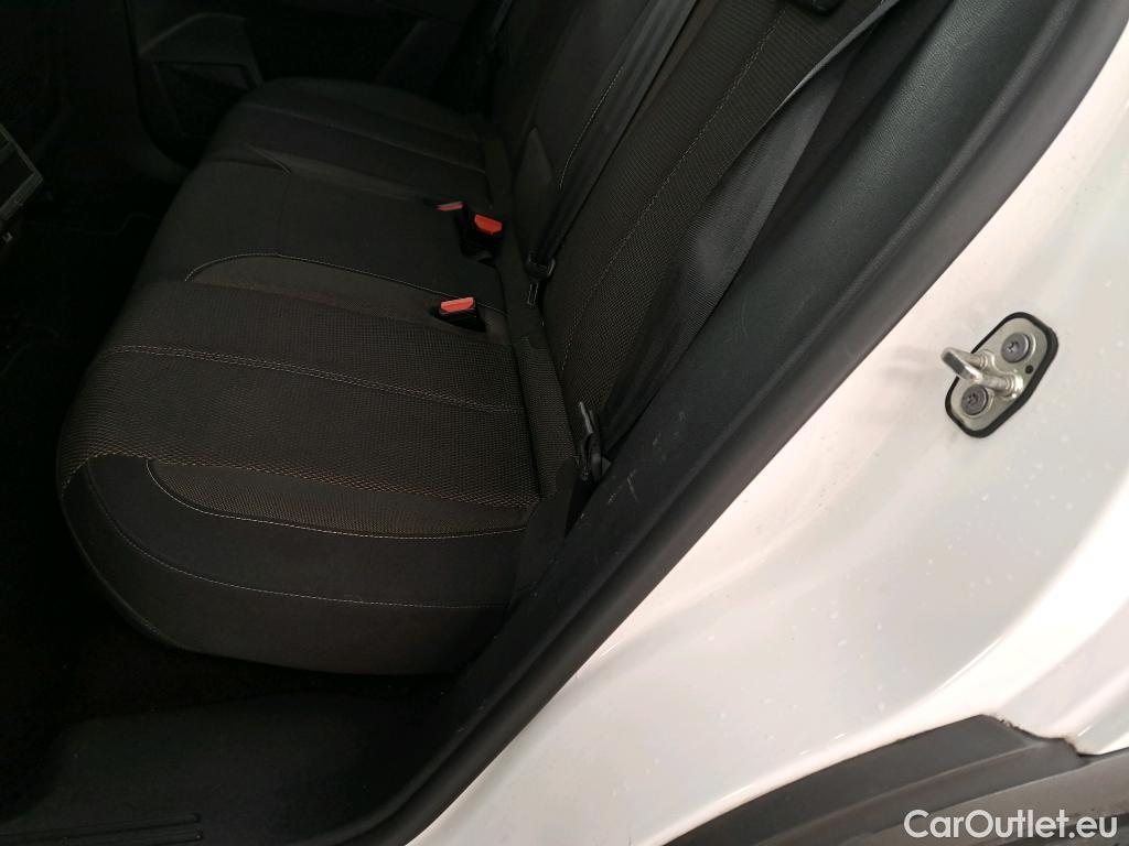  DS  DS7 7 Crossback Bastille 1.5 BlueHDi 130CV BVA8 E6d #35