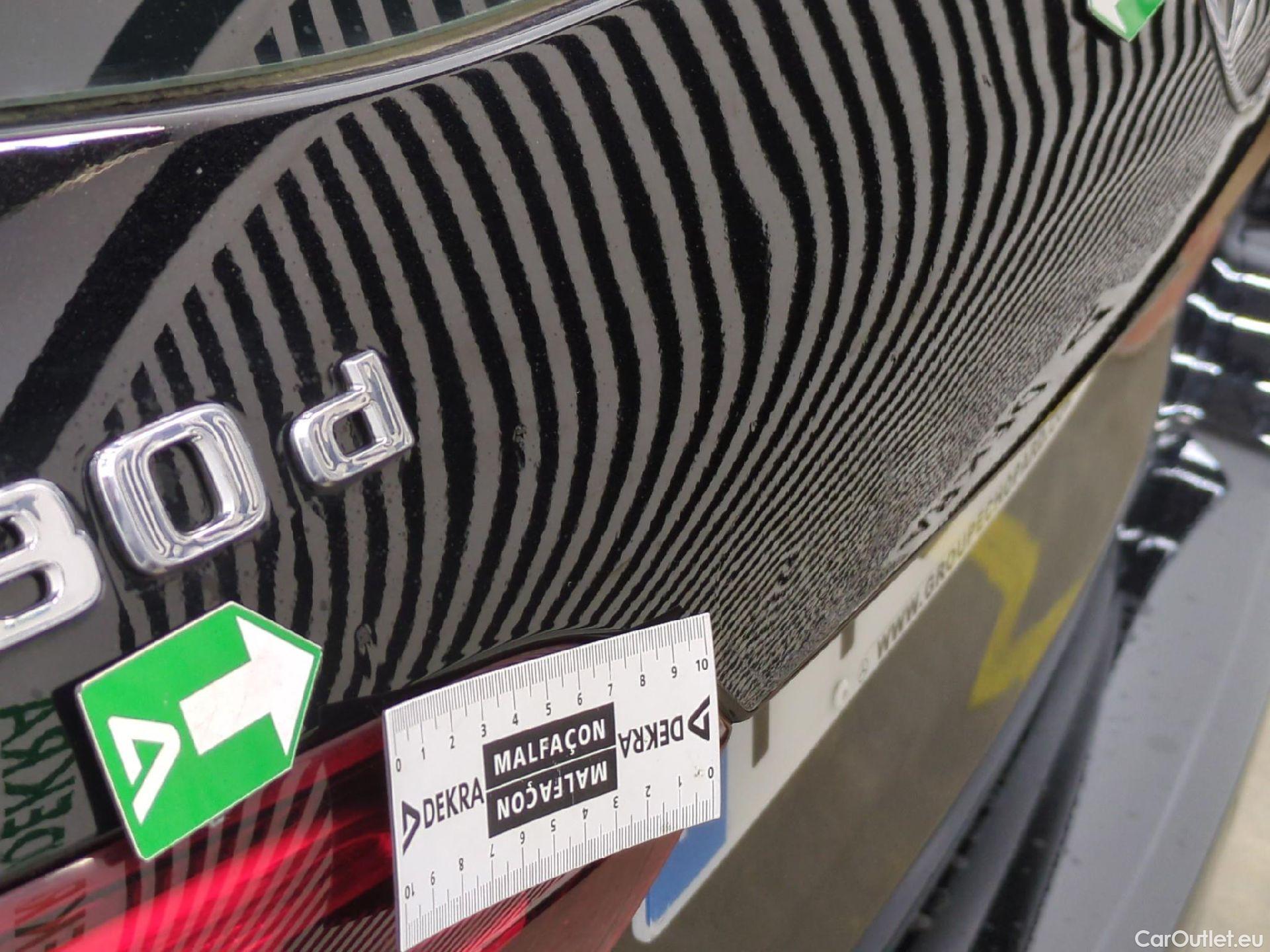  Mercedes  B-Klasse MERCEDES-BENZ Classe B / 2019 / 5P / monospace B 180 d Business Line Edition BA8 #24