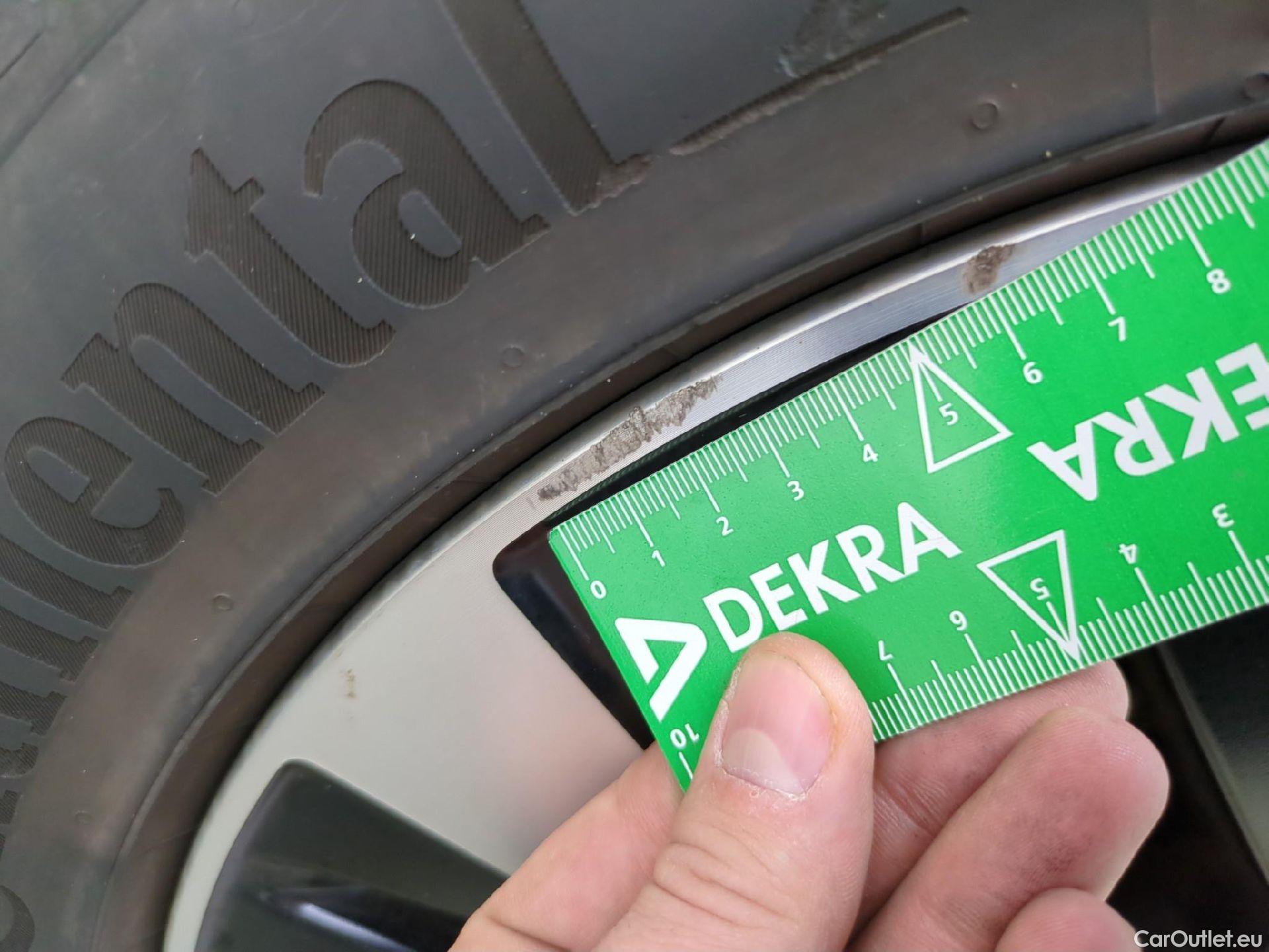  Mercedes  B-Klasse MERCEDES-BENZ Classe B / 2019 / 5P / monospace B 180 d Business Line Edition BA8 #8