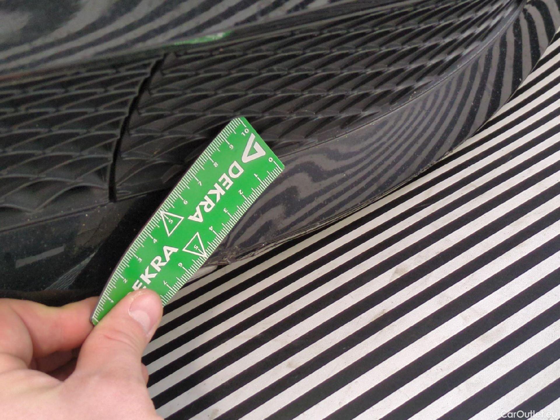  Mercedes  B-Klasse MERCEDES-BENZ Classe B / 2019 / 5P / monospace B 180 d Business Line Edition BA8 #16