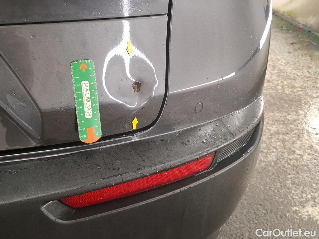  Mazda  CX-30 MAZDA  / 2019 / 5P / Crossover 2.0L e-Skyactiv X M Hybrd Sportline BVA6 #4