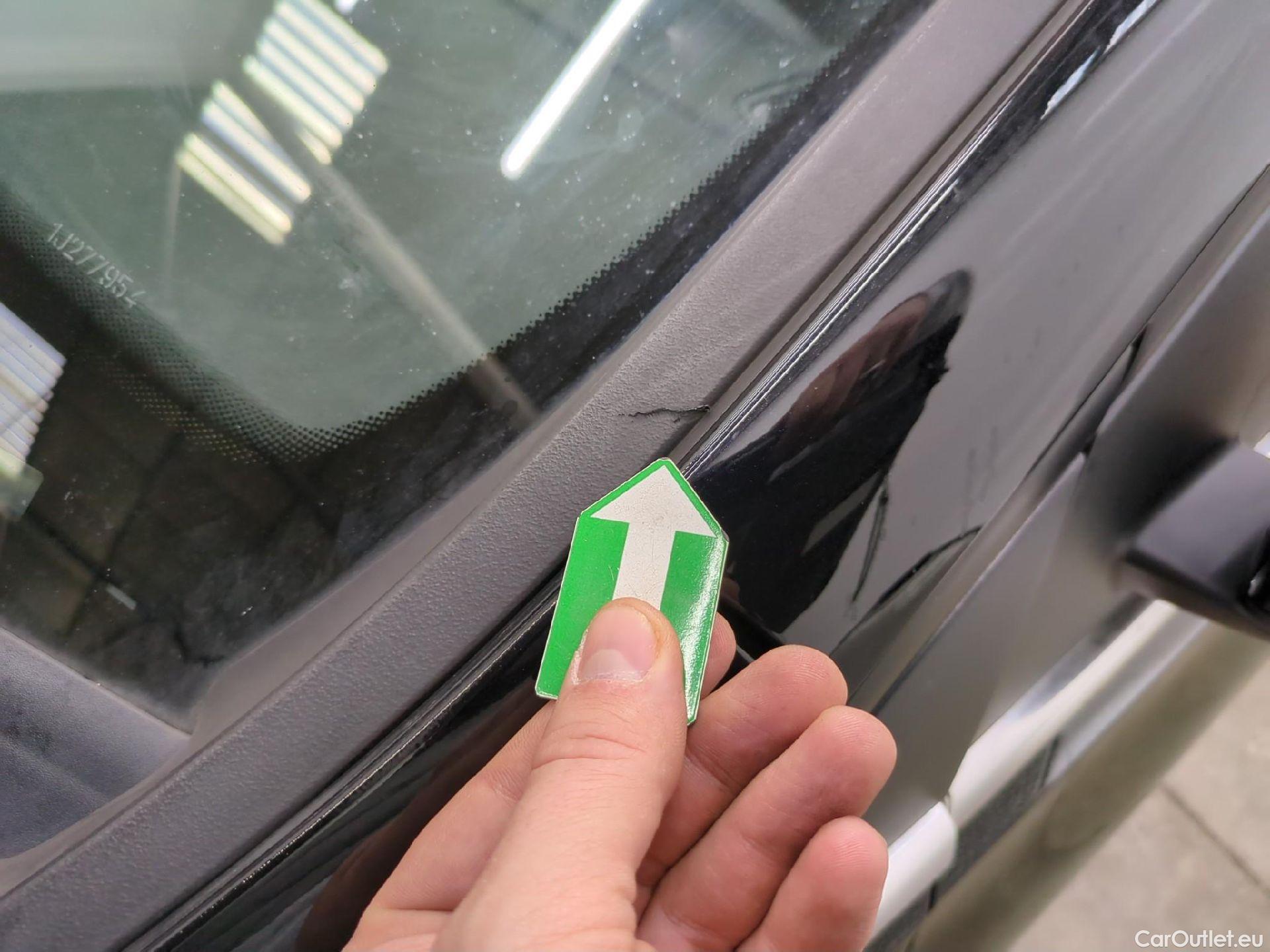  Mercedes  B-Klasse MERCEDES-BENZ Classe B / 2019 / 5P / monospace B 180 d Business Line Edition BA8 #32