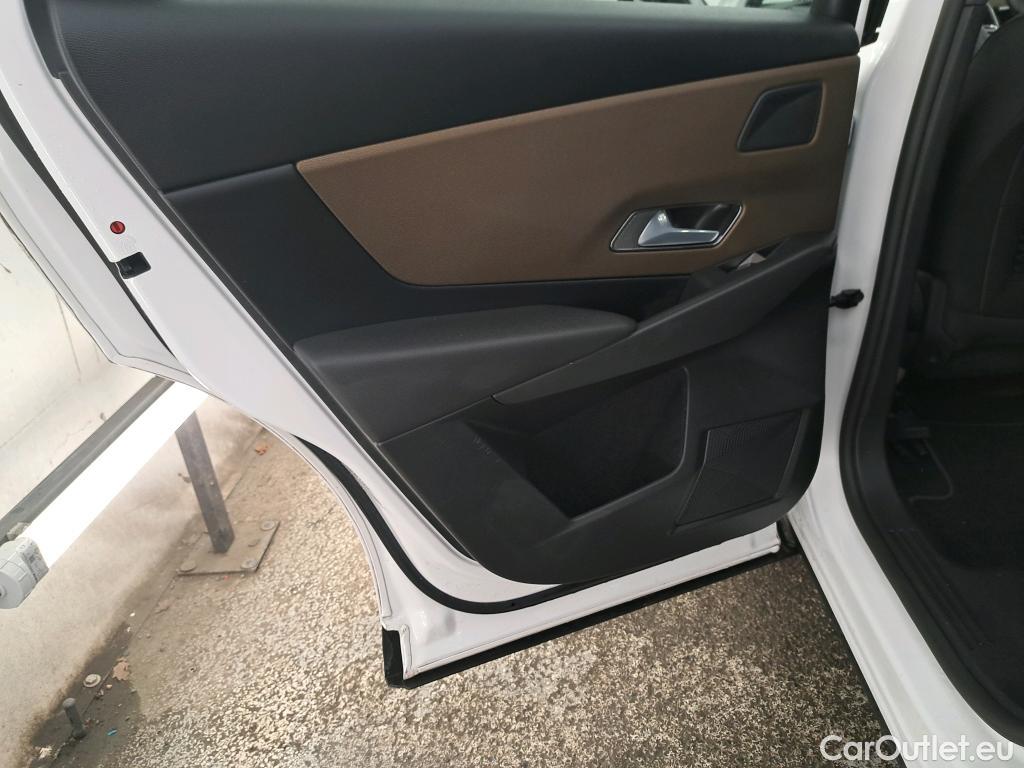  DS  DS7 7 Crossback Bastille 1.5 BlueHDi 130CV BVA8 E6d #37